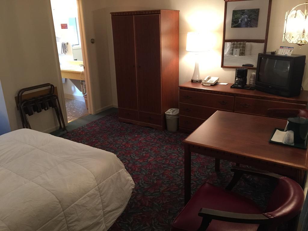 Cedar Motor Inn Marquette Cameră foto