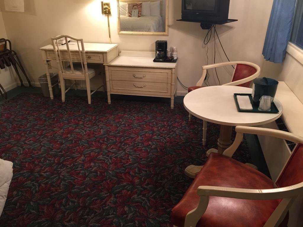Cedar Motor Inn Marquette Cameră foto
